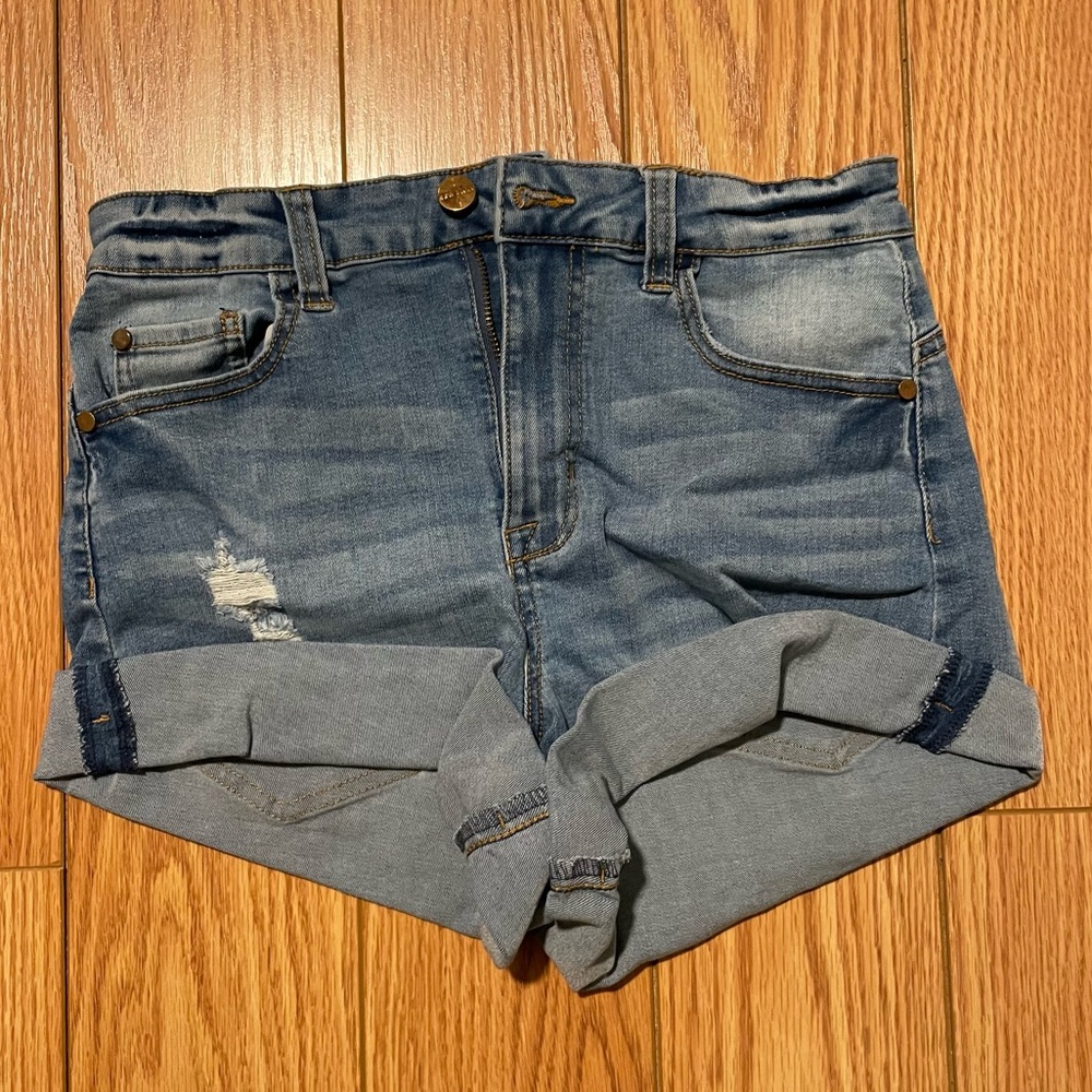 KENDALL & KYLIE SHORT SHORTS SIZE 7/28
